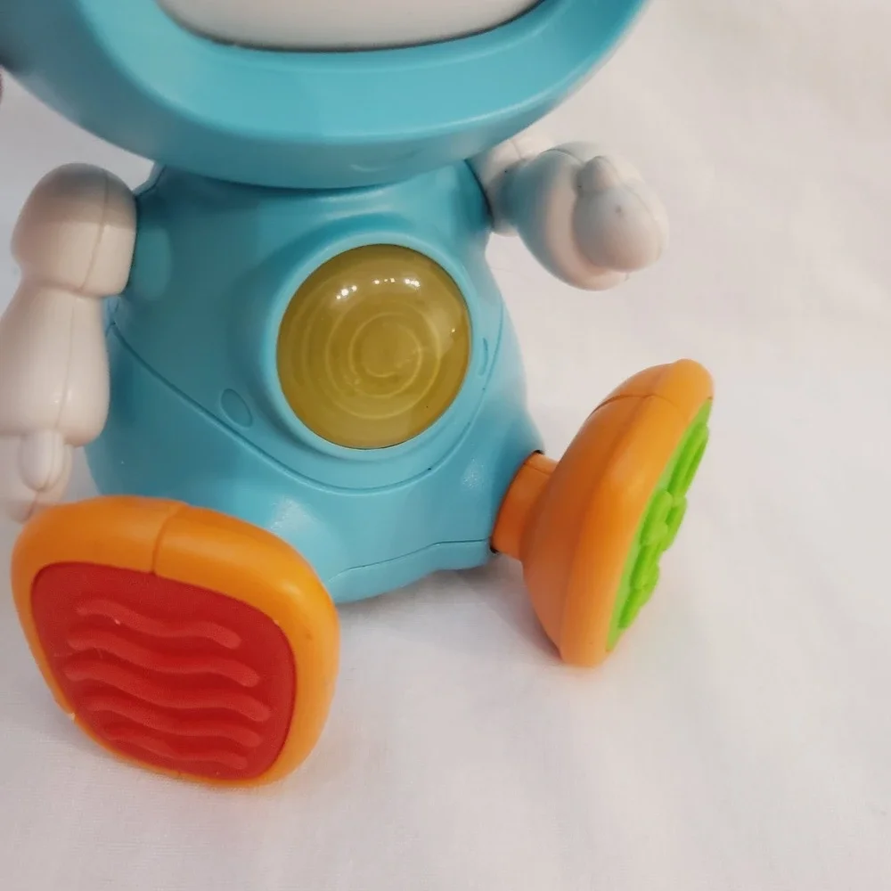 Infantino Senso‎ Discovery Robot Sounds Music Buttons Face Changing Works